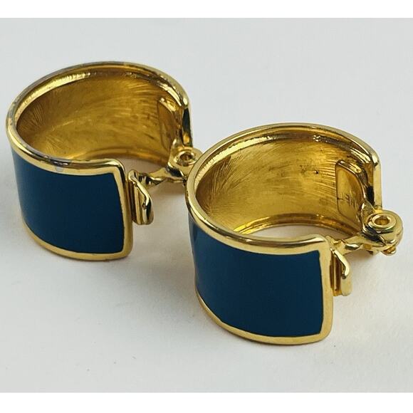 Vintage Signed Monet Blue Enamel Gold Tone Hoop Clip On Earrings 80s Retro Wide - Picture 5 of 9